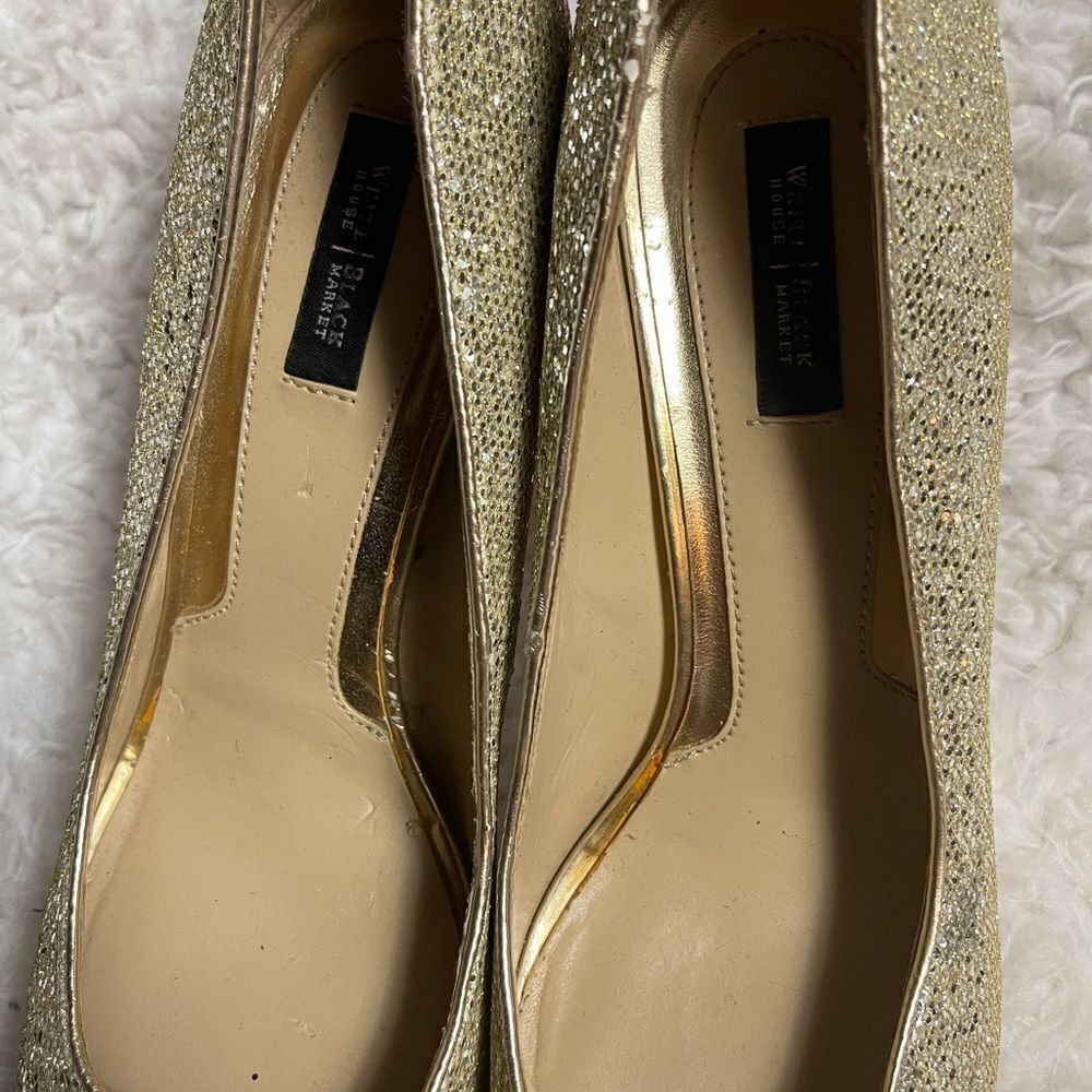 White House Black Market Dancer synthetic sparkling gold heels peep toe SZ10M - Picture 5 of 11